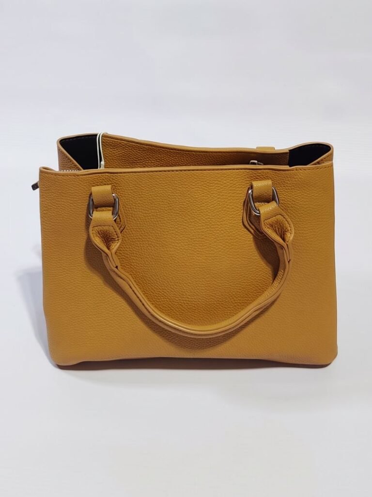 Cartera Ariana